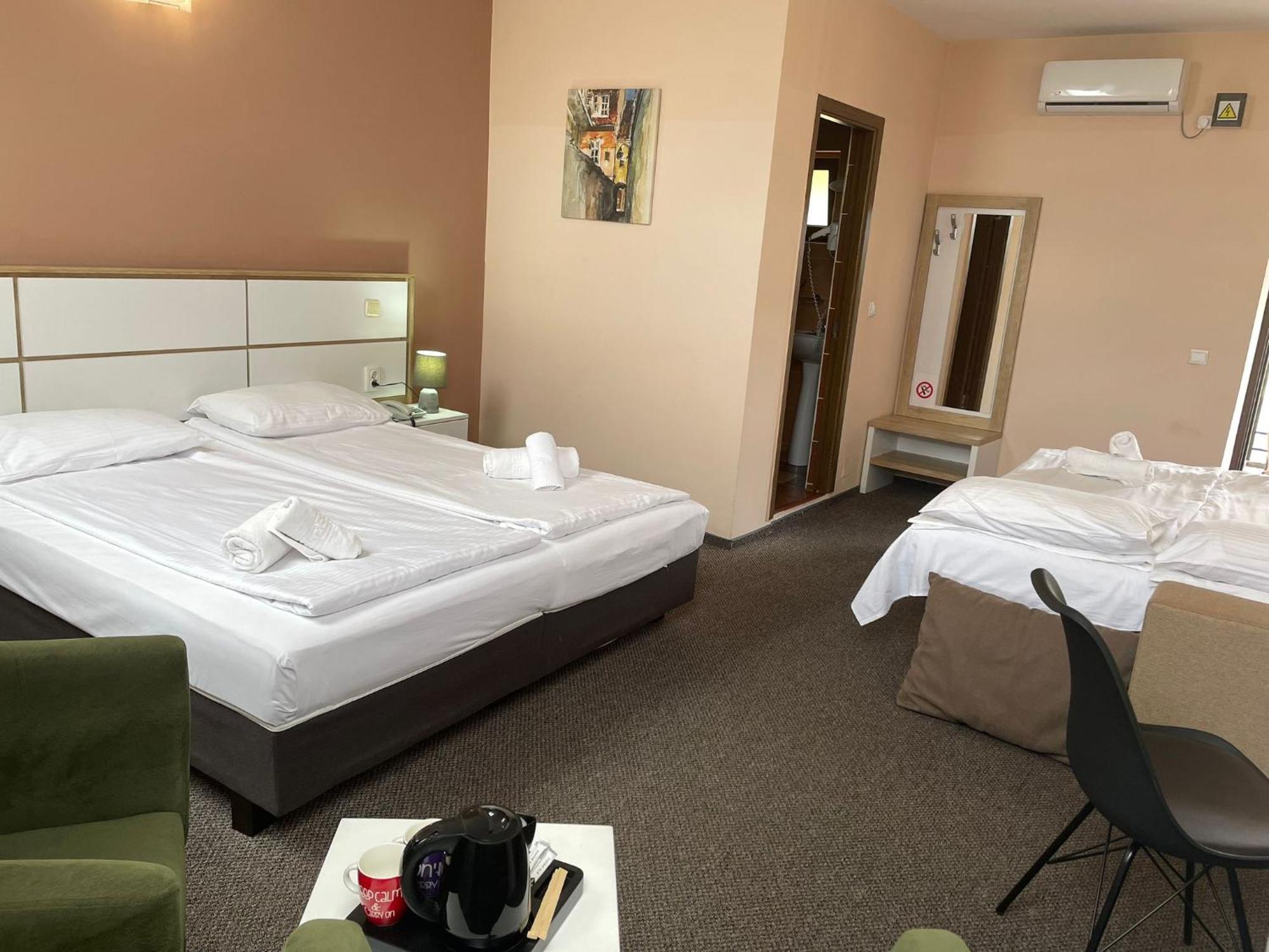 Long Street Hotel Брашов Экстерьер фото