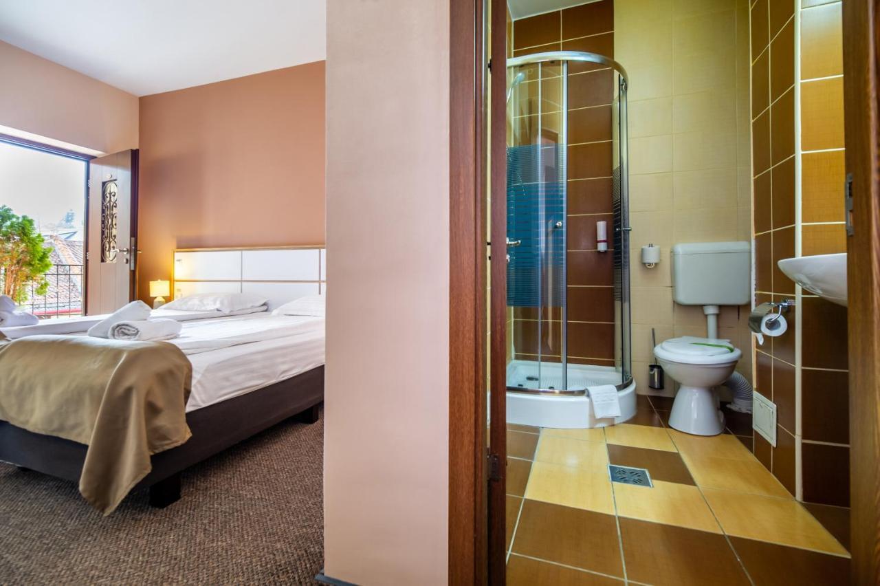 Long Street Hotel Брашов Экстерьер фото